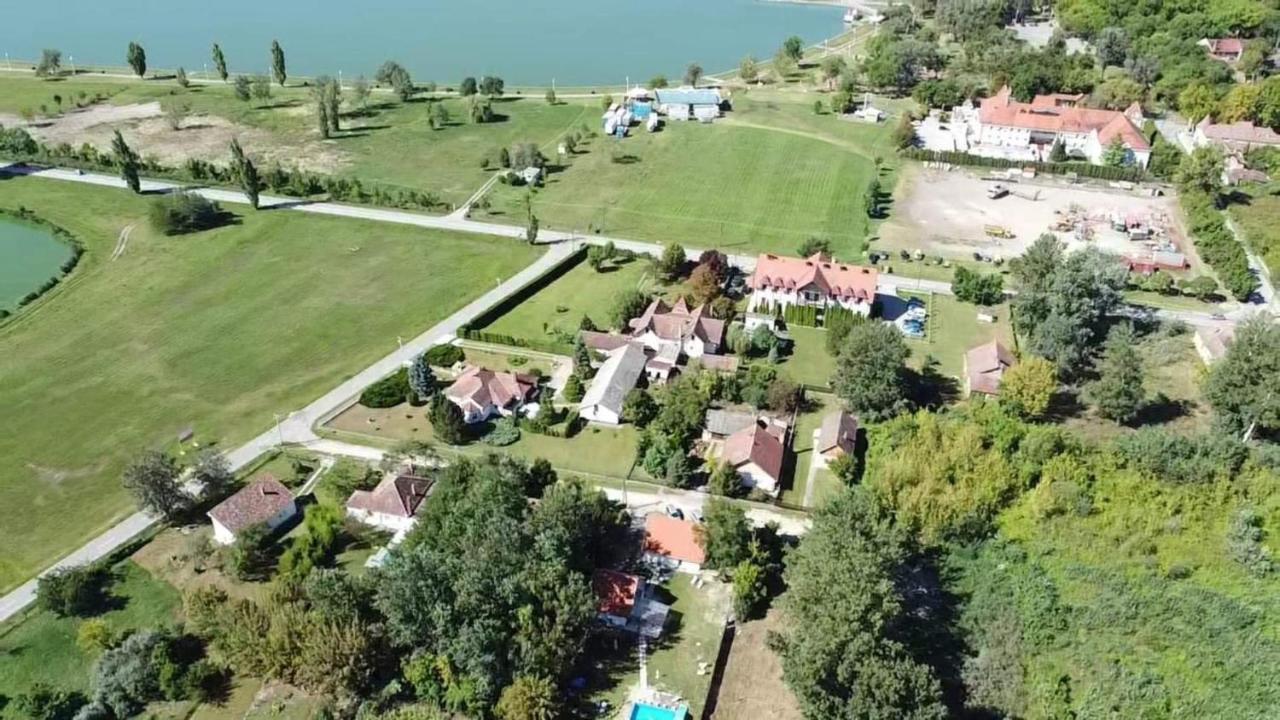Mirella Rooms Palics Kültér fotó