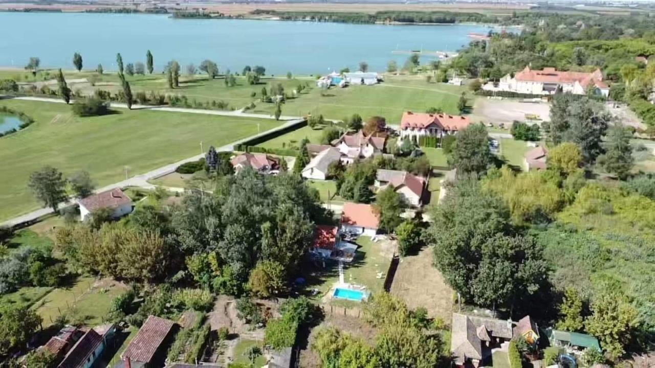 Mirella Rooms Palics Kültér fotó
